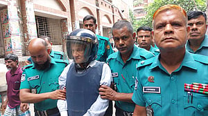 কামাল মজুমদার এবার অস্ত্র মামলায় গ্রেপ্তার