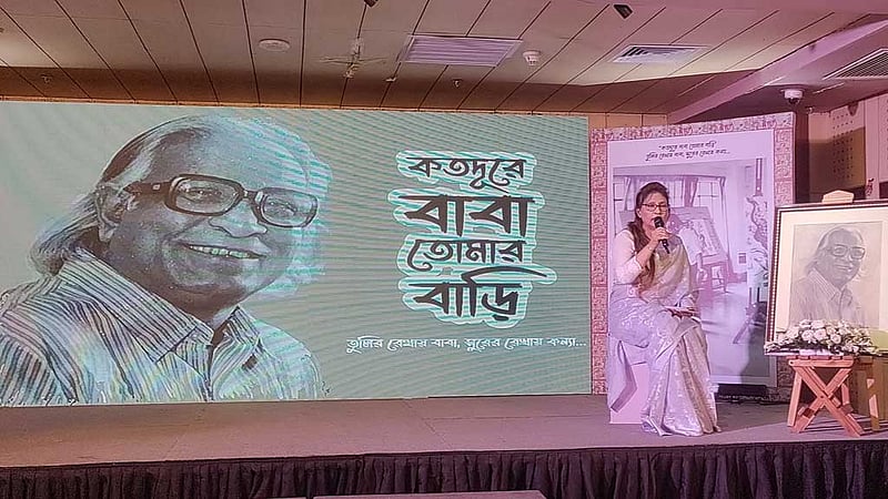 পটুয়া কামরুল হাসানকে নিয়ে গাইলেন মেয়ে সুমনা