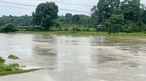 খাগড়াছড়িতে নদীতে লাকড়ি সংগ্রহ করতে গিয়ে প্রাণ গেল শিশুর