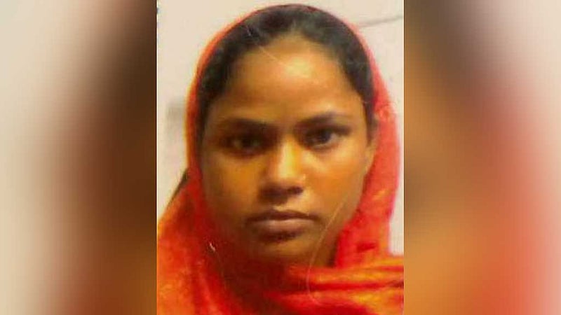 হাতিয়ায় ট্রলার ডুবি: রোহিঙ্গা নারীর লাশ উদ্ধার, নিহত বেড়ে ২