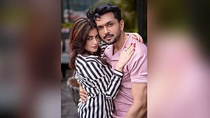 'এই যে পাশে এলে, এই যে কাছে এলে', শুভর সঙ্গে ছবিতে মন্দিরা