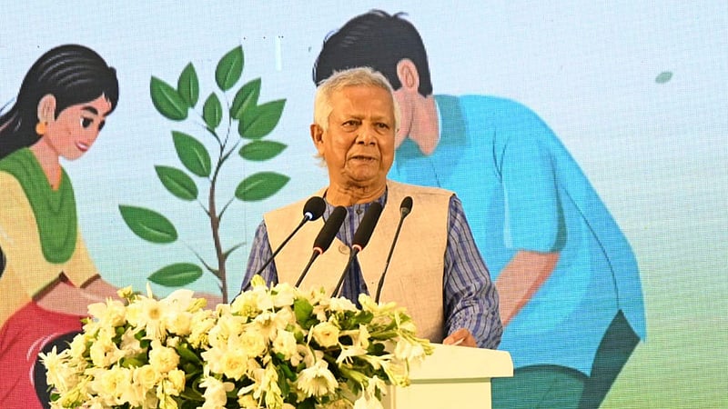 ‘ওয়ান টাইম প্লাস্টিক’ ব্যবহার বন্ধের আহ্বান প্রধান উপদেষ্টার
