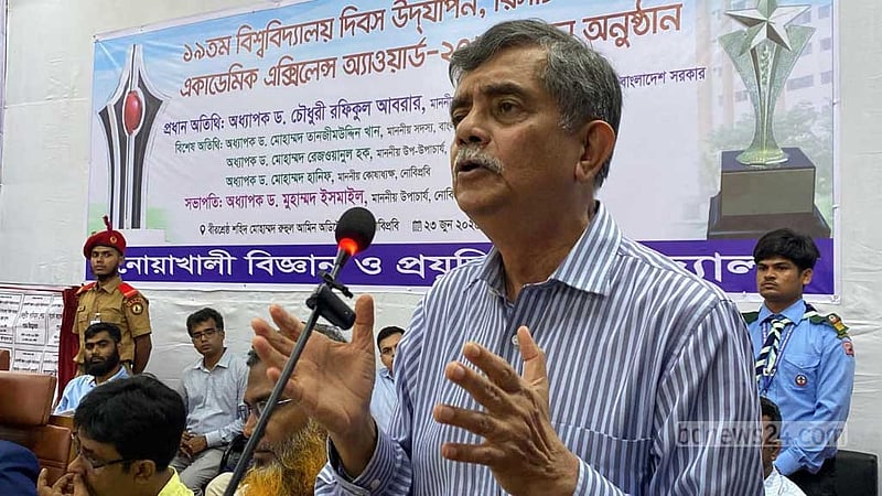 ‘পঙ্কিল’ রাজনীতি বিশ্ববিদ্যালয় চত্বরে আনবেন না: শিক্ষকদের প্রতি শিক্ষা উপদেষ্টা