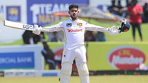 ১৮৭ ও ১৫৮ রানের ইনিংসে বাংলাদেশকে ভুগিয়ে মাস সেরার লড়াইয়ে নিসাঙ্কা