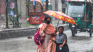 বৃষ্টিতে কমেছে ভ্যাপসা গরম