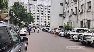 ছুটির মধ্যে পদোন্নতি পেয়ে সচিব হলেন ৩ জন