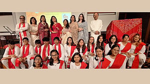 সিঙ্গাপুরে লঘু শাস্ত্রীয় সংগীত পরিবেশনায় ১০ বাংলাদেশি