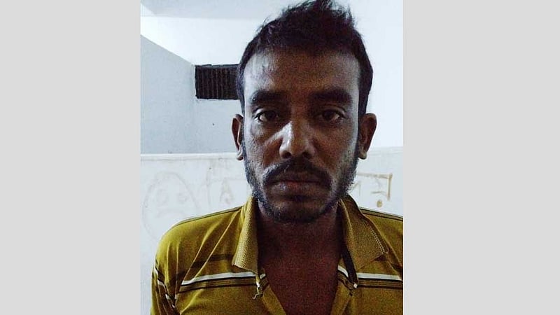 ‘পরকীয়া জেনে যাওয়ায় রাজমিস্ত্রিকে হত্যা’, সিরাজগঞ্জে গ্রেপ্তার ২