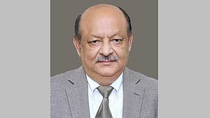 সোনালী লাইফের প্রয়াত চেয়ারম্যানসহ ৮ জনের ১৪১ ব্যাংক হিসাব অবরুদ্ধ