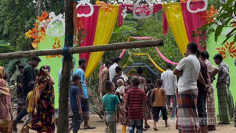 মামার বিয়ের বরযাত্রী ৩ মাসের শিশু, সড়কে ঝরল প্রাণ