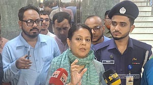 অবৈধ পাথর উত্তোলনকারীদের বিরুদ্ধে ব্যবস্থা নেওয়া হবে: রিজওয়ানা হাসান