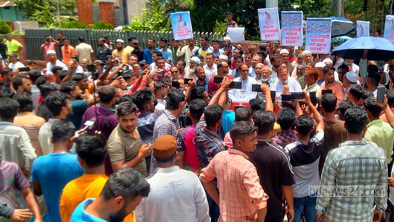 পাথর কোয়ারি খোলার দাবির সঙ্গে বিএনপি-জামায়াত-এনসিপির সংহতি