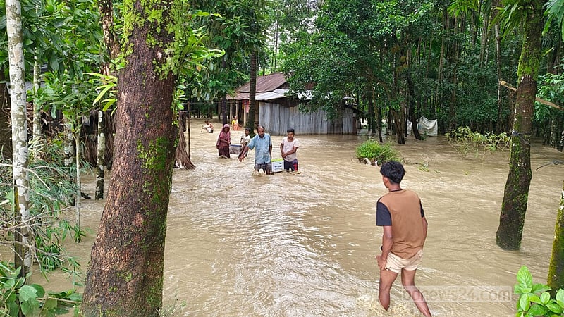 সিলেটে নদ-নদীর পানি কমছে ধীরে, আউশের খেত ও বীজতলা ক্ষতিগ্রস্ত