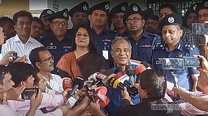 জনবান্ধব হতে পারলে পুলিশের কলঙ্ক মুছে যাবে: স্বরাষ্ট্র উপদেষ্টা
