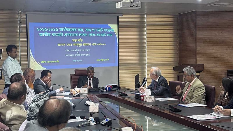 হরহামেশা ব্যবসায়ীরা মিথ্যা ঘোষণায় আমদানি করছেন: এনবিআর চেয়ারম্যান