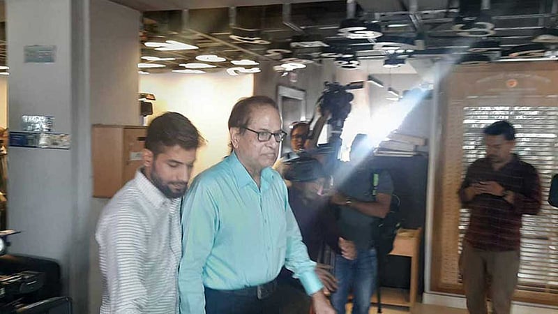 বিশেষ সহকারী আমিনুল ইসলামের পদত্যাগ