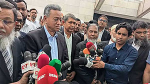 নির্বাচনে যত দেরি, ক্ষতি তত বেশি: আমীর খসরু