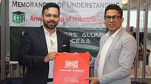 শিক্ষার্থীদের ক্যারিয়ার গঠনে আনোয়ার গ্রুপ ও এইউএসটি সিএইএএর সমঝোতা