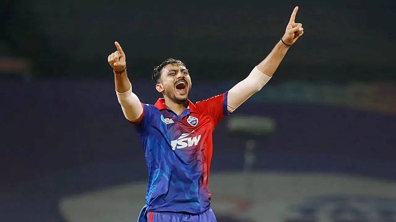 সাড়ে ১৬ কোটি রুপিতে ধরে রাখা আকসারই দিল্লির অধিনায়ক