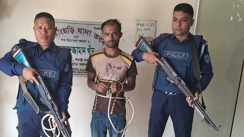 বান্দরবানে ধর্ষণচেষ্টা ‘৪০ হাজার টাকায় মীমাংসা’, পরে গ্রেপ্তার
