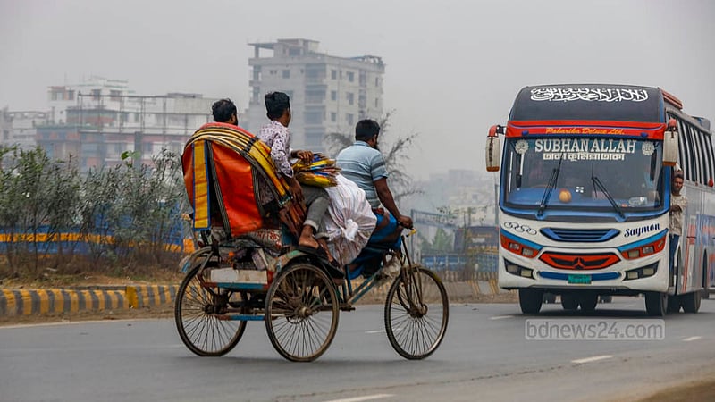 ব্যাটারির রিকশা ব্যবহার না করার অনুরোধ সিএমপির