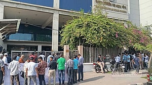 বিএসইসি চেয়ারম্যান ও সদস্যদের পদত্যাগে বৃহস্পতিবার পর্যন্ত সময়
