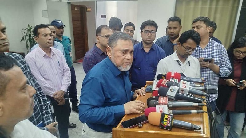 ইসির মতামত ছাড়া এনআইডি ‘অন্য কোথাও’ যাবে না, মনে করেন সিইসি