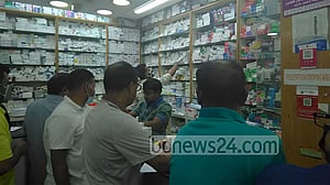 ওষুধের দাম: কার্যকর ব্যবস্থা নেওয়ার নির্দেশ হাই কোর্টের
