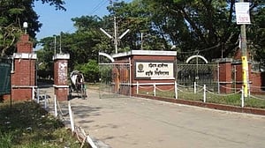 শৃঙ্খলাবিরোধী কর্মকাণ্ড: চুয়েটের ২৫ শিক্ষার্থীর বিরুদ্ধে ব্যবস্থা