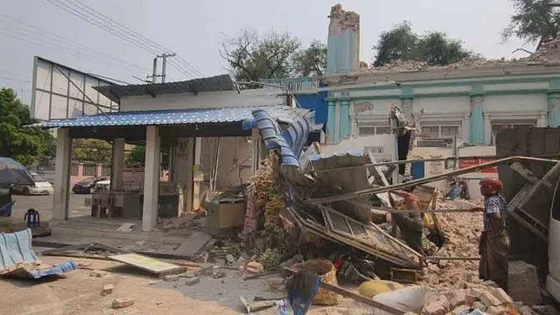 মিয়ানমারে ভূমিকম্প: মৃতের সংখ্যা বেড়ে ৬৯৪, পৌঁছেছে চীনা উদ্ধারকারী দল