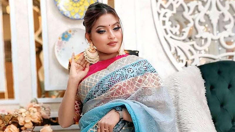 ঈদ মেইকআপের ধারা: পুরানো স্টাইলে নতুনের সংমিশ্রণ