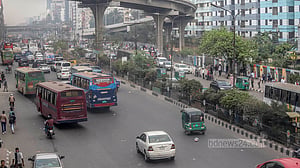 বনানীর অবরোধ প্রত্যাহার, যান চলাচল শুরু