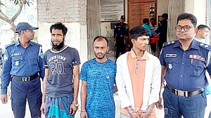 গাজীপুরে গলিত লাশ উদ্ধার: ছিনতাইয়ে বাধা দেওয়ায় হত্যা, দাবি পুলিশের