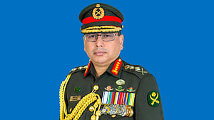 সেন্ট্রাল আফ্রিকান রিপাবলিক সফরে সেনাপ্রধান