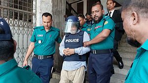জি কে শামীমের সাড়ে ৫ বছরের সাজা, ২৯৭ কোটি টাকার সম্পদ বাজেয়াপ্ত