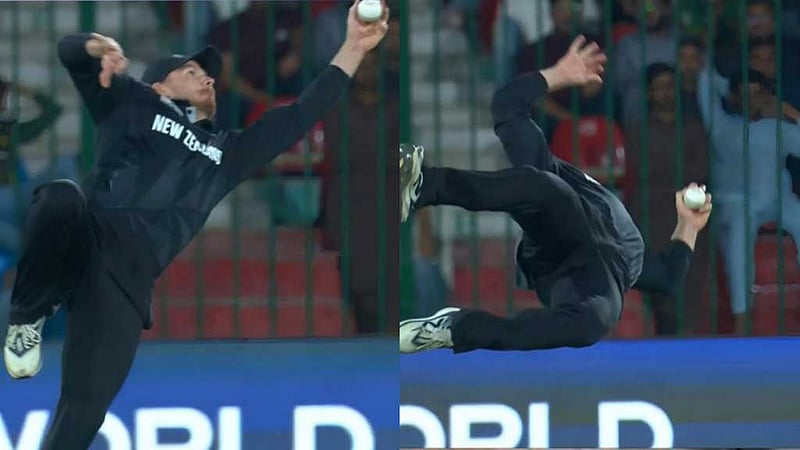 ফিলিপস কি হাতে আঠা লাগিয়ে মাঠে নামেন?