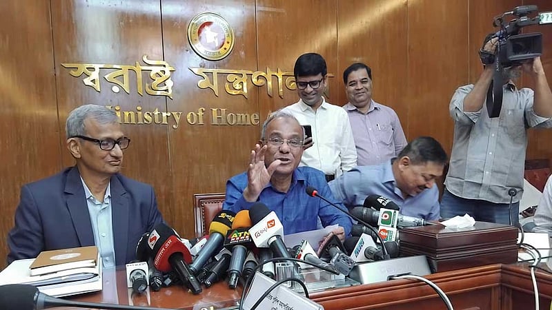 দেশ বিরোধী উস্কানিদাতাদের গ্রেপ্তার করা হবে: স্বরাষ্ট্র উপদেষ্টা