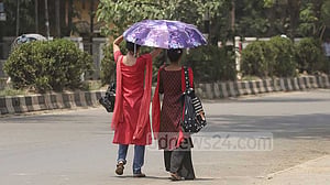 বৃষ্টির স্বস্তি মুছে দাবদাহ ফিরল