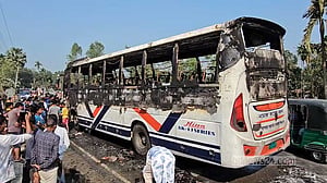 জামালপুরে বাস ধর্মঘট প্রত্যাহার