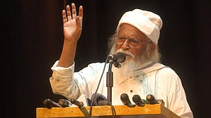 আমাদের কথা শোনা বন্ধের পরই বিএনপির পতন শুরু: ফরহাদ মজহার