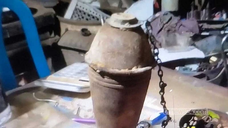 কিশোরগঞ্জে ভাঙ্গারির দোকানে মর্টার শেল