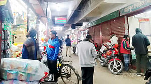 কুড়িগ্রামে বোতলজাত সয়াবিন তেলের সংকট, পাল্টাপাল্টি অভিযোগ