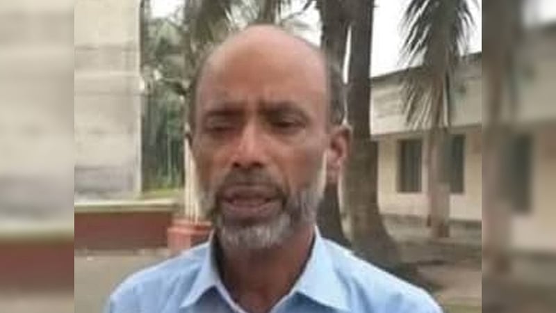 ‘ফোন করে রাতে দেখা করতে’ বললেন অধ্যক্ষ, অভিযোগ ছাত্রীর