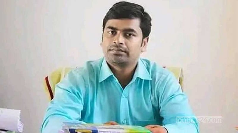 ছাত্র আন্দোলনে ‘নজরদারি’, পলিটেকনিকের শিক্ষককে পুলিশে দিল শিক্ষার্থীরা