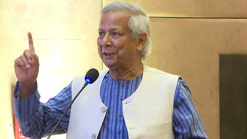প্রধান উপদেষ্টার যুক্তরাজ্য সফরে সঙ্গী হচ্ছেন গভর্নর ও দুদক চেয়ারম্যান