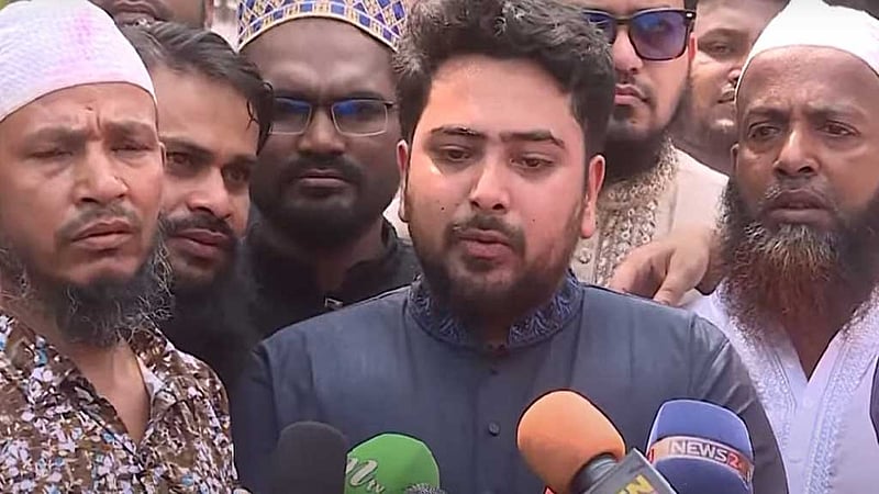 আগামী নির্বাচনে আওয়ামী লীগের ‘প্রতীক থাকবে না’: নাহিদ ইসলাম