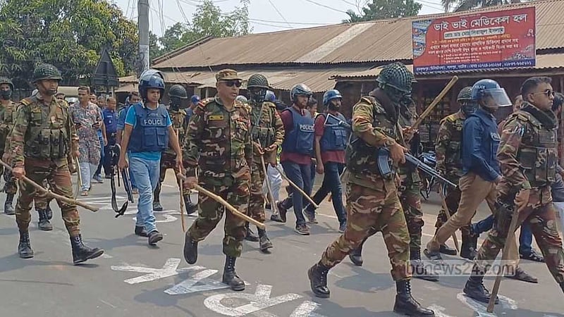 ঈদগাহে ‘জয় বাংলা’ স্লোগান, বিএনপি-আওয়ামী লীগ সংঘর্ষে গুলিবিদ্ধ ১