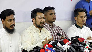 ‘ক্ষতির আশঙ্কায়’ অর্থ দাতাদের নাম বললেন না নাহিদ ইসলাম
