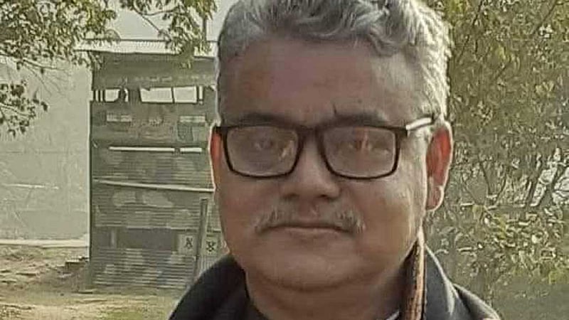 আত্মগোপন থেকে বাসায় ফিরেই নেত্রকোণায় আওয়ামী লীগ নেতা গ্রেপ্তার