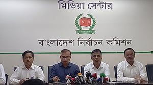 ইসি কর্মীদের ‘অপারেশনাল হল্ট’ কর্মসূচি স্থগিত
